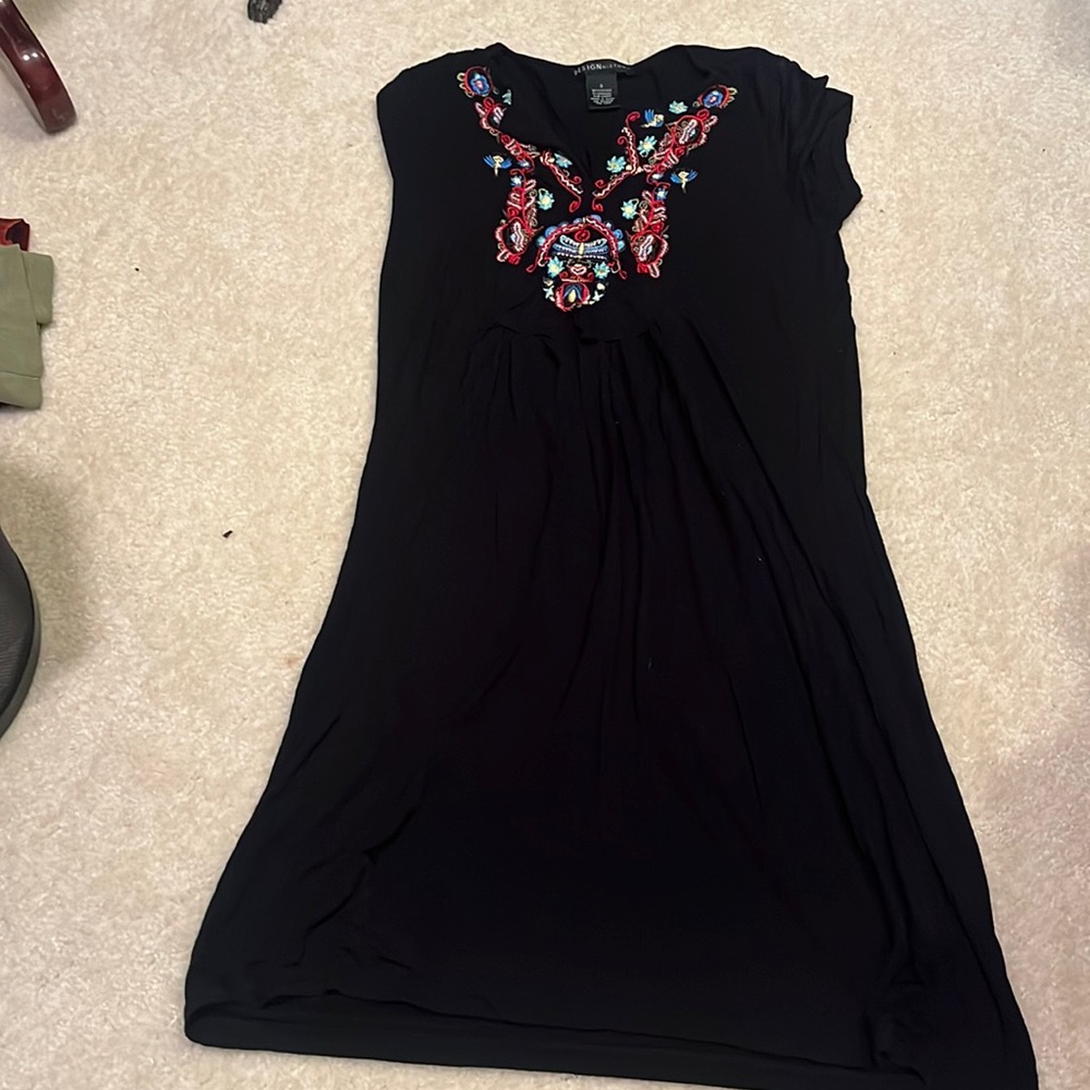 Black design history beach cover up